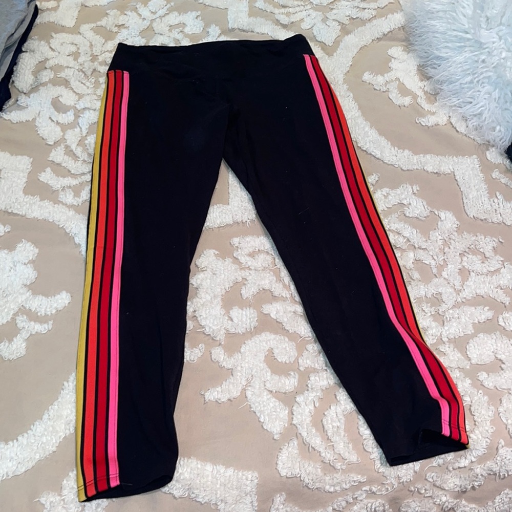 Express leggings with neon stripes